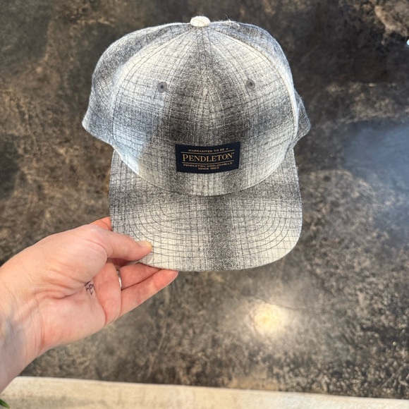 Pendleton Plaid Gray Cap - Picture 3 of 4